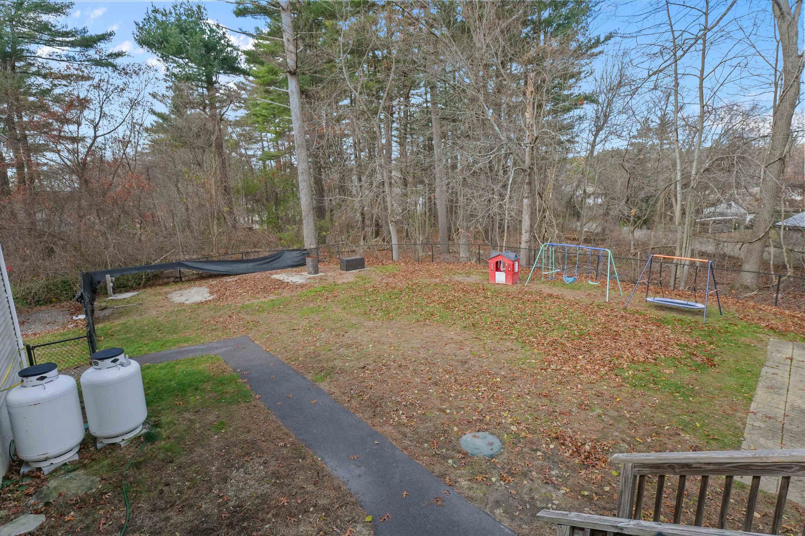 13 Craven Terrace Derry, NH 03038 - Photo 33 of 51