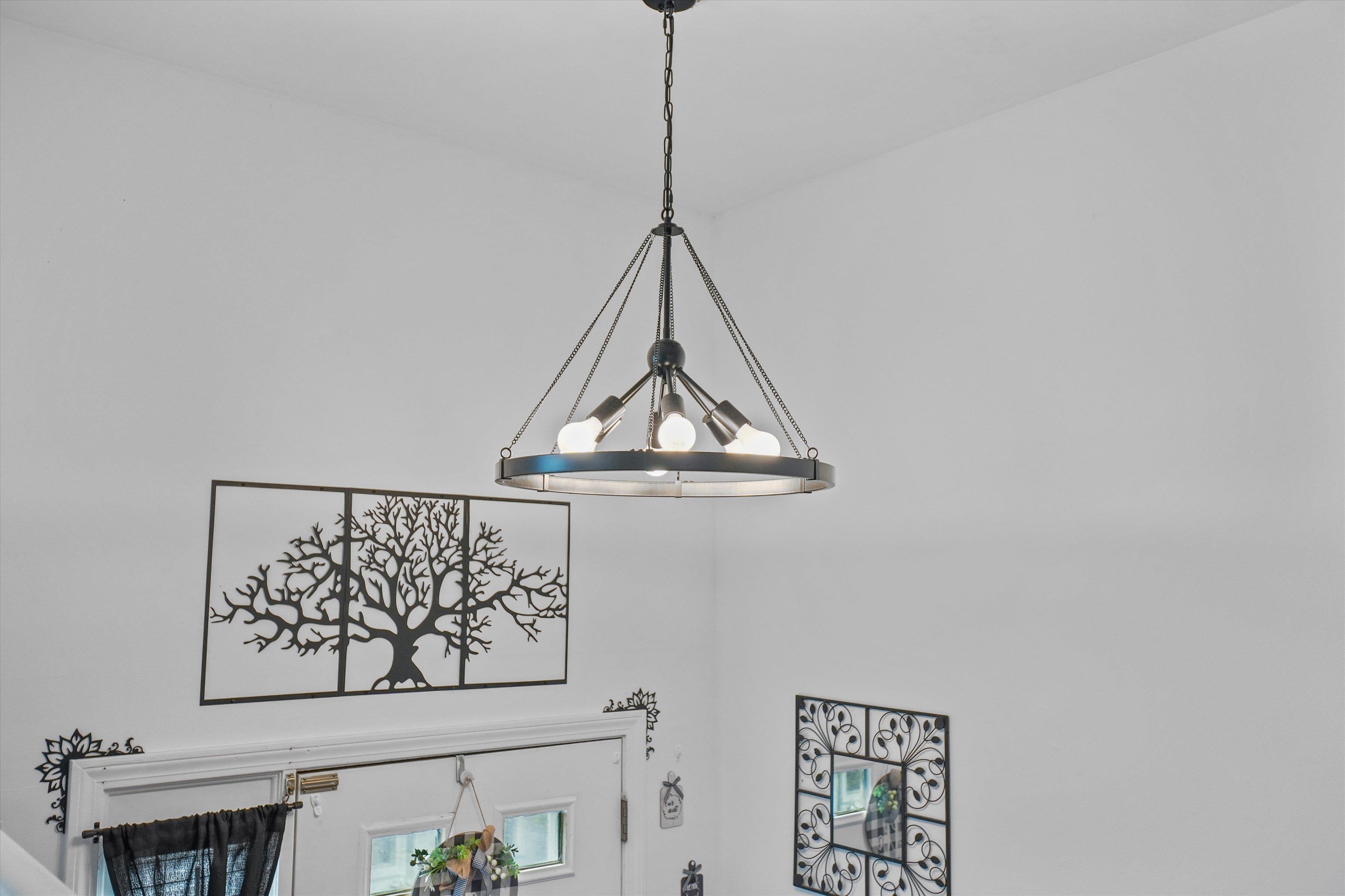 13 Craven Terrace Derry, NH 03038 - Photo 7 of 51