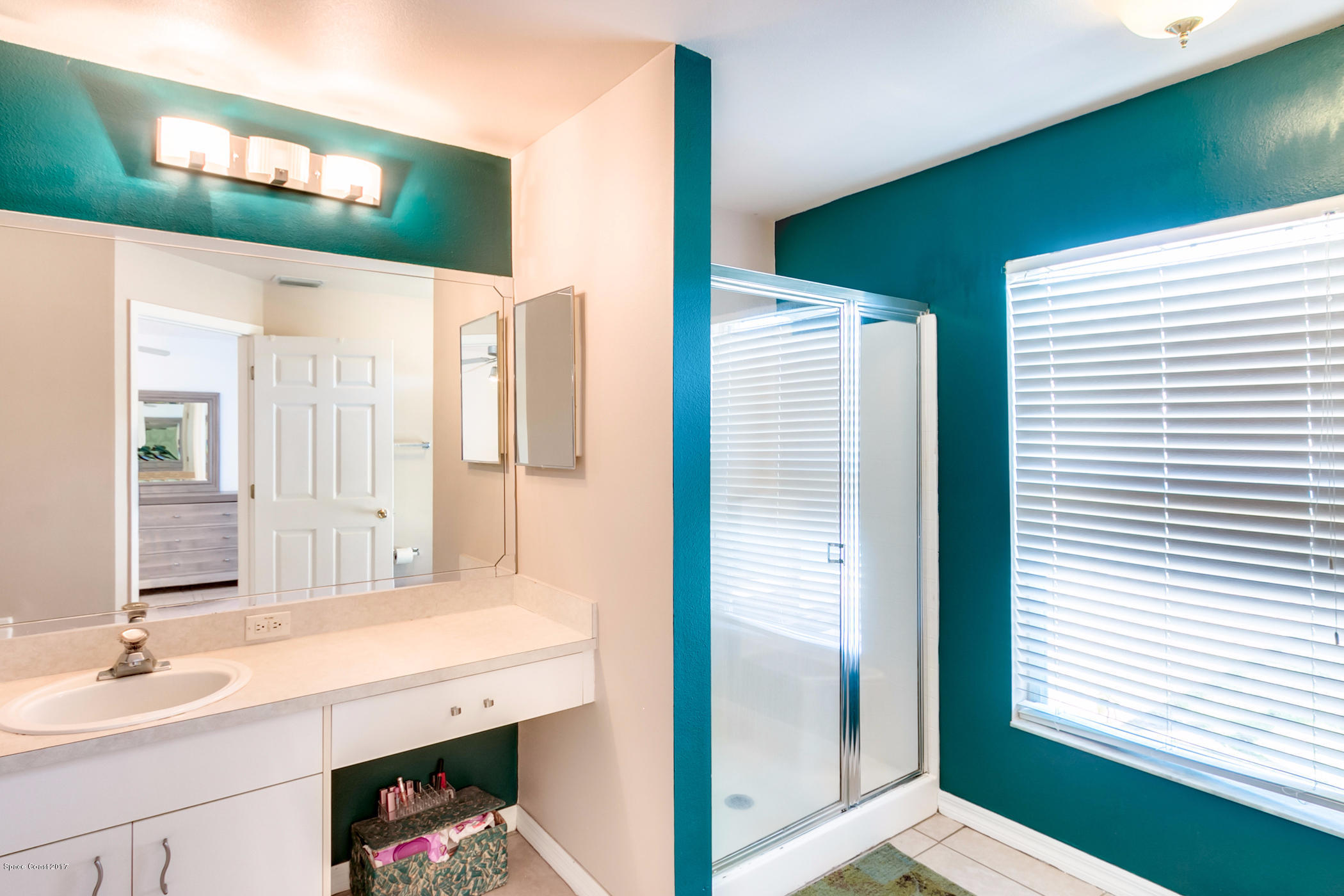 129 Donna Road Palm Bay, FL 32907 - Photo 17 of 36 Master Bath/Walk-in Shower