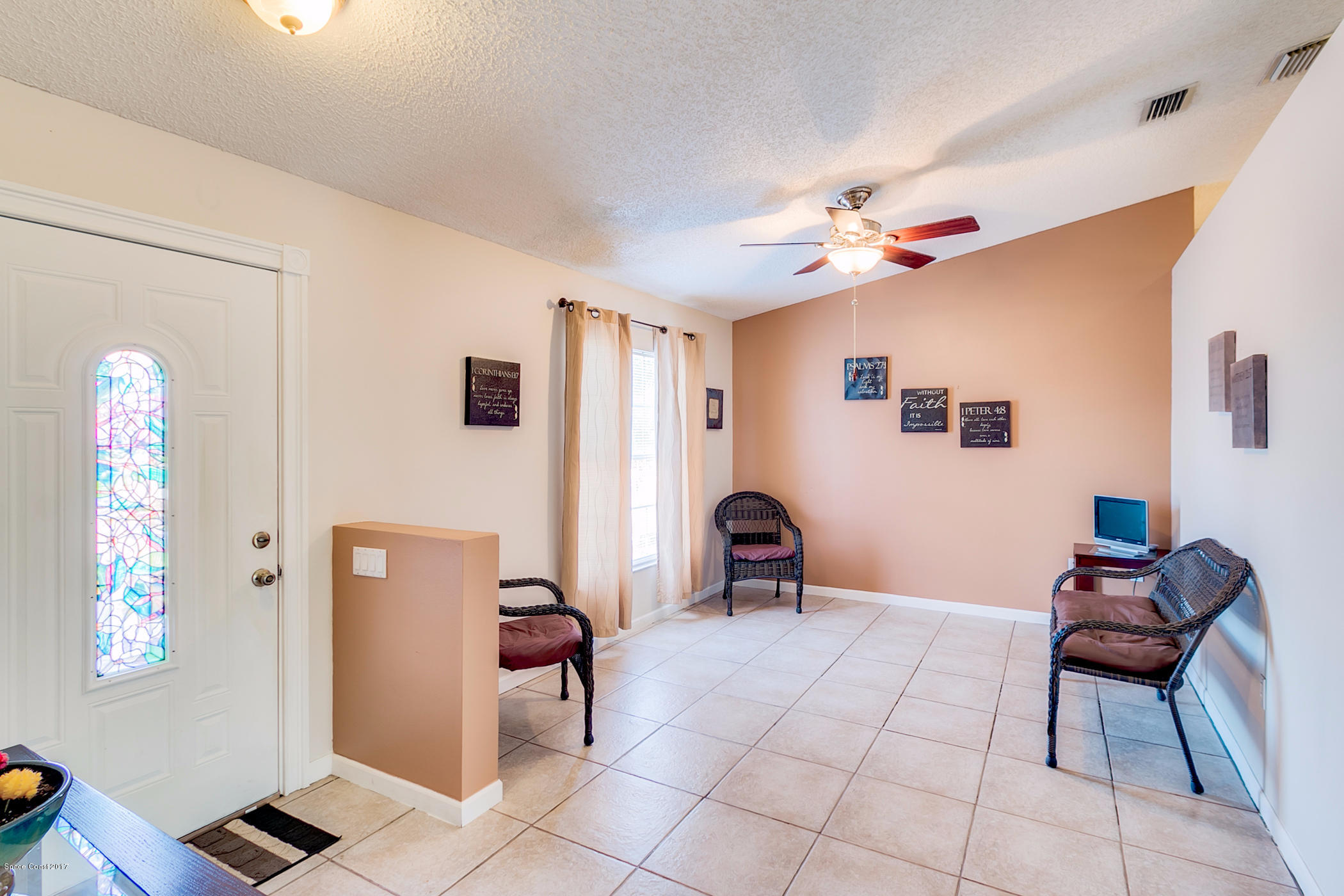 129 Donna Road Palm Bay, FL 32907 - Photo 3 of 36 Formal Living or Dining Room