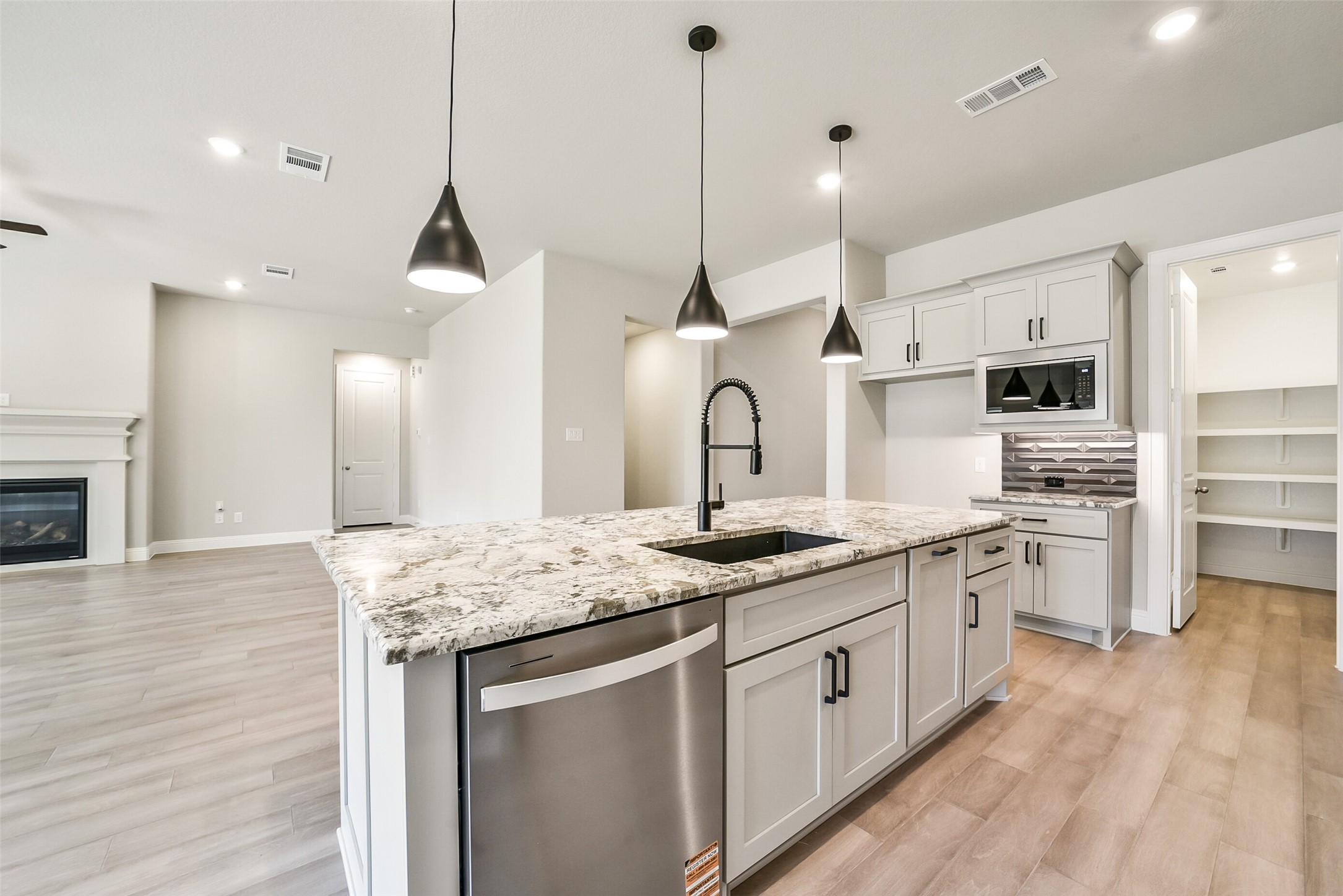 16155 Rustling Wds Road Conroe, TX 77302 - Photo 16 of 48