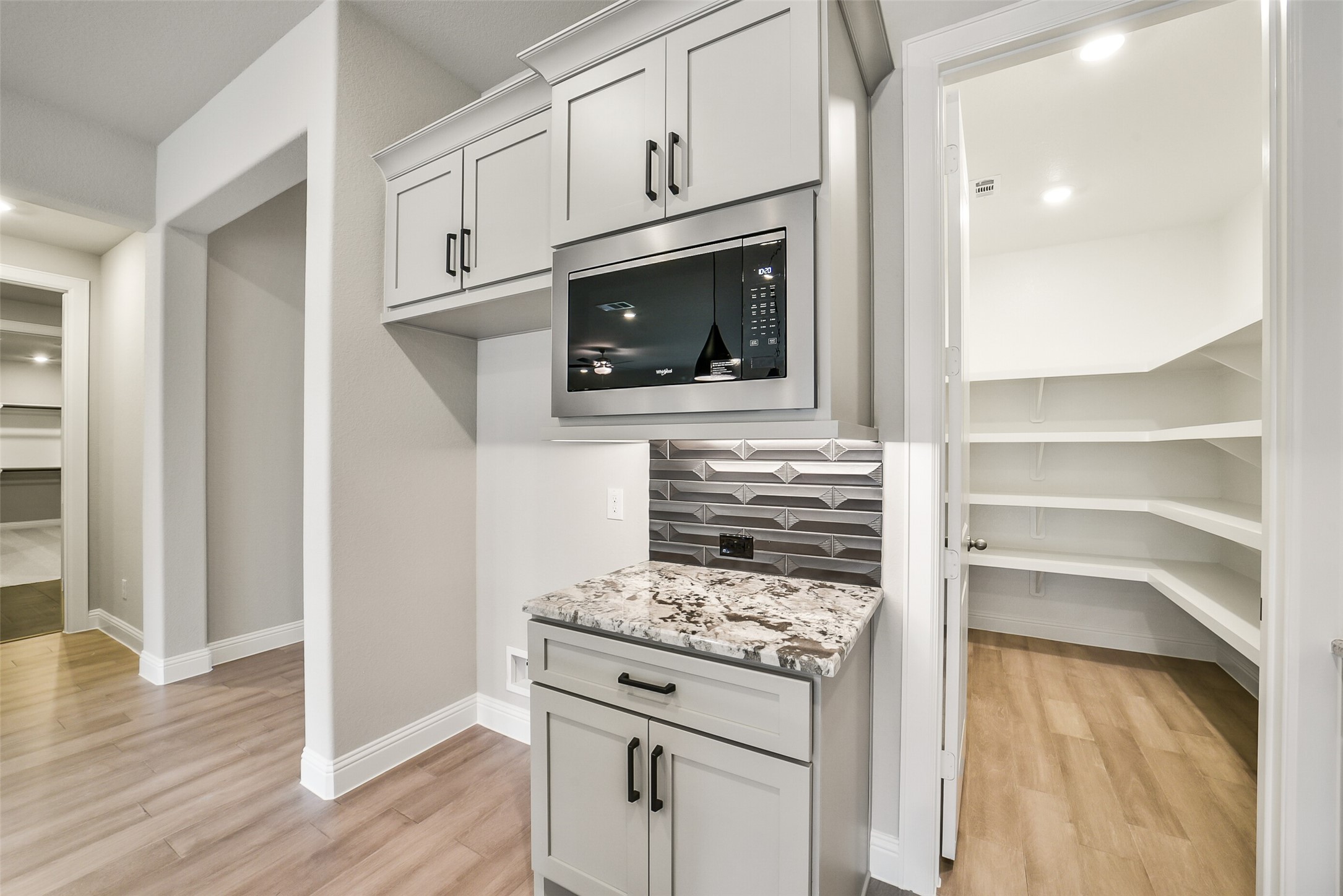 16155 Rustling Wds Road Conroe, TX 77302 - Photo 17 of 48