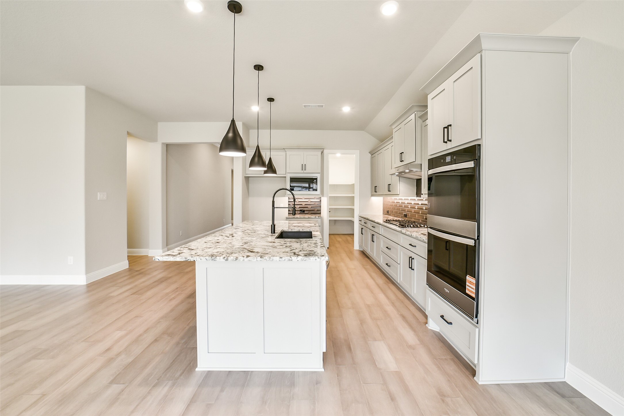 16155 Rustling Wds Road Conroe, TX 77302 - Photo 8 of 48