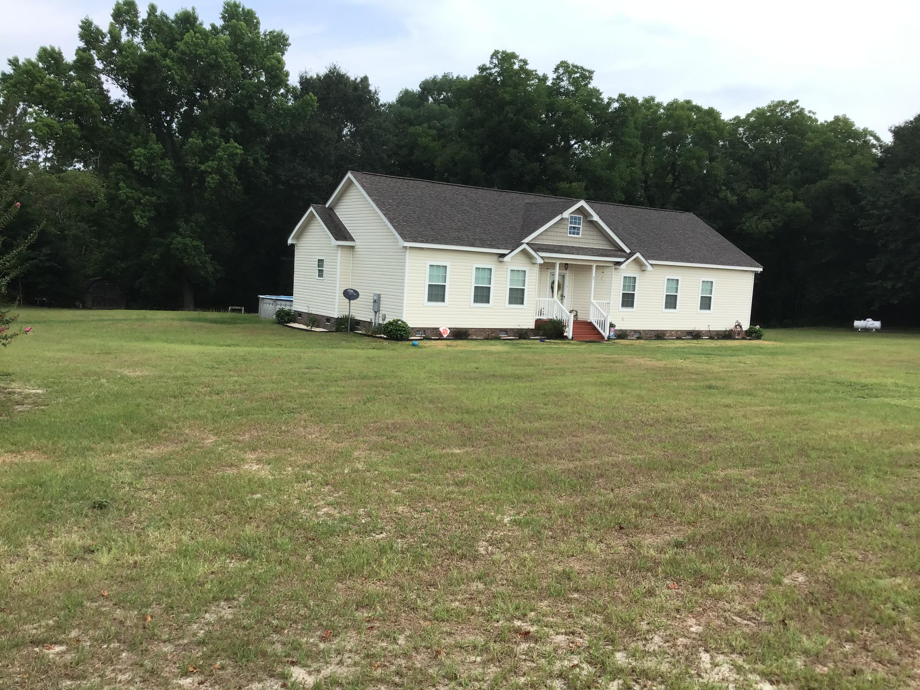 47 Peele Road Salley, SC 29137 - Photo 4 of 95