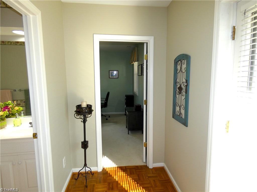 1231 Stadler Ridge Road Winston-Salem, NC 27106 - Photo 17 of 27 Hall