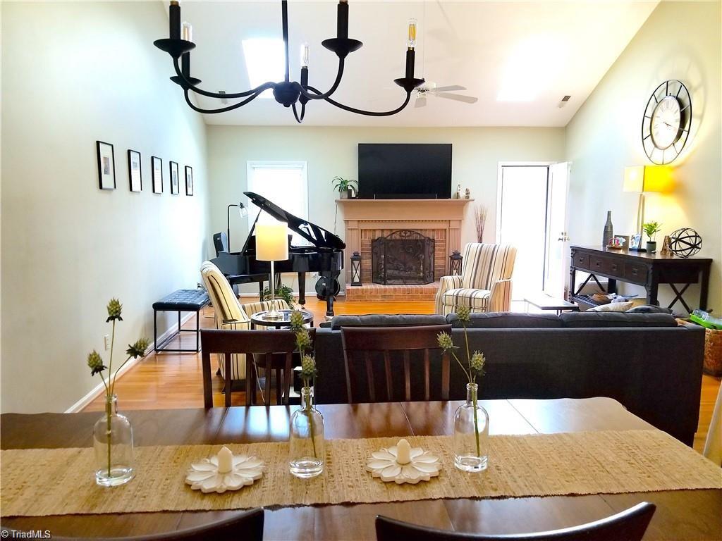 1231 Stadler Ridge Road Winston-Salem, NC 27106 - Photo 3 of 27 Dining / Great Room