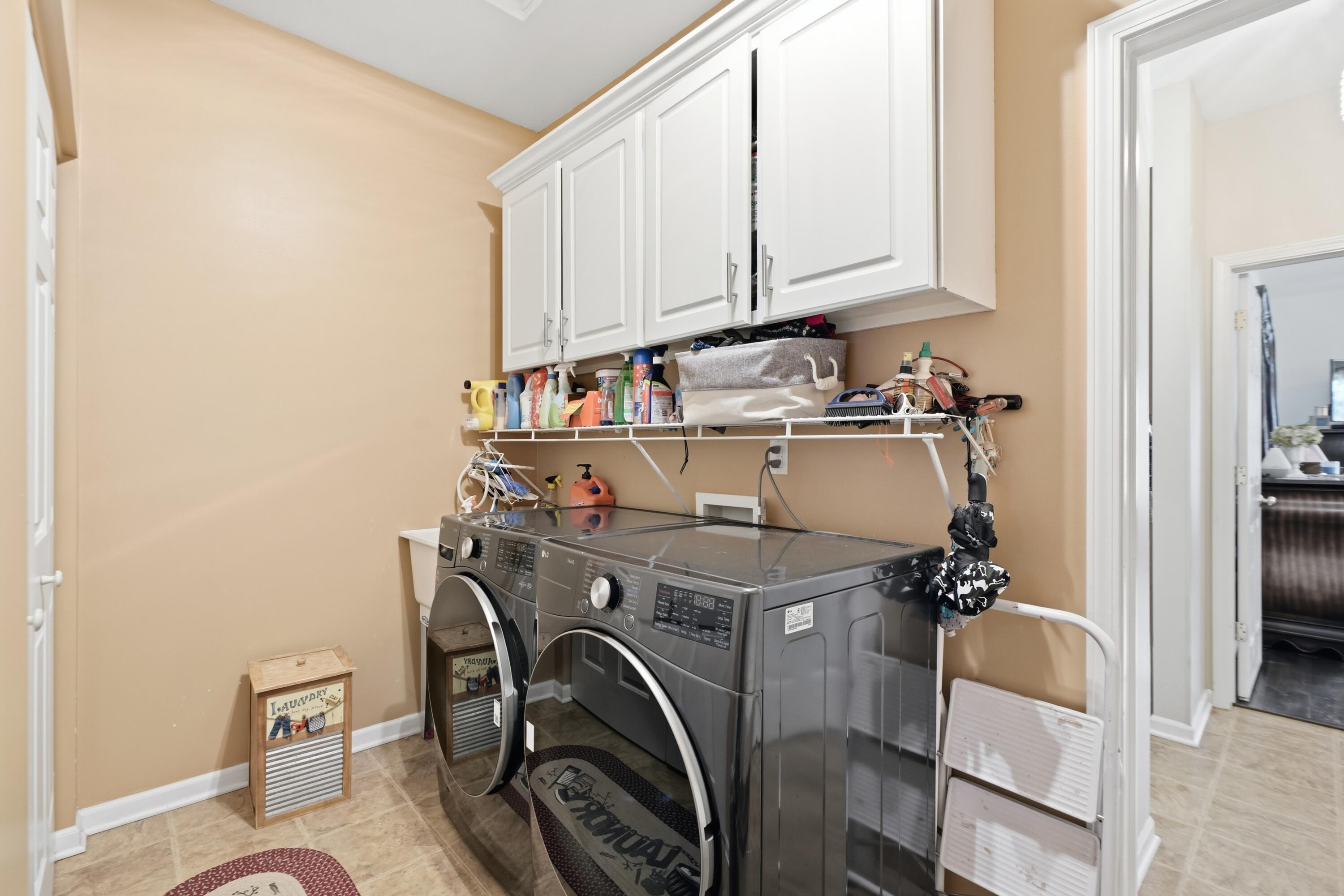 12284 Perry Street Crown Point, IN 46307 - Photo 20 of 24 3000x2001