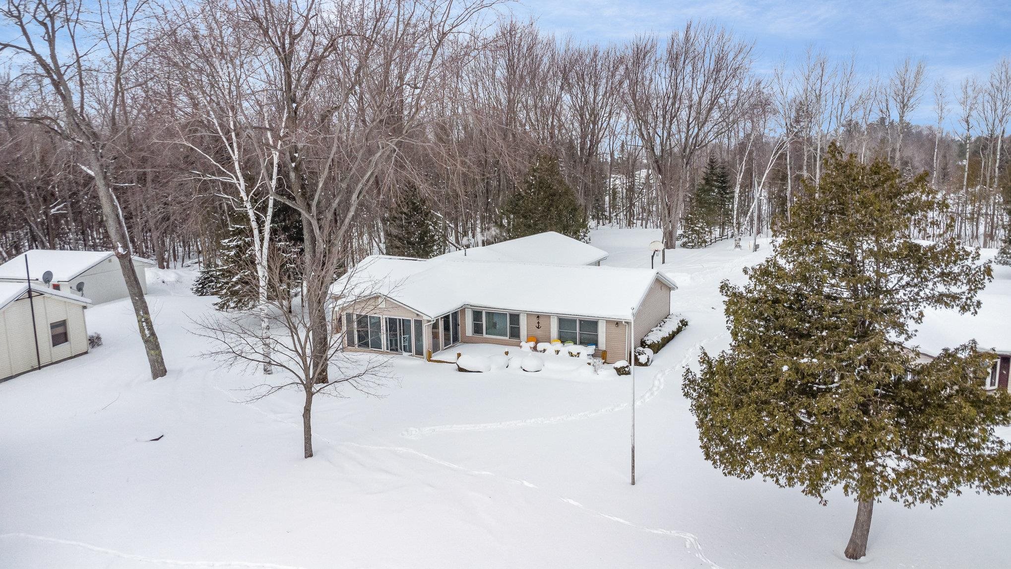 7661 Feather Lane Cheboygan, MI 49721 - Photo 36 of 38 Gallery Image 36