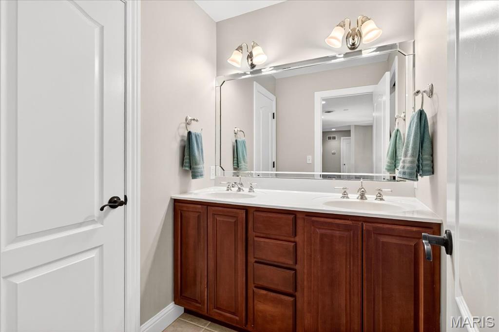814 Ridge Road Waterloo, IL 62298 - Photo 42 of 84