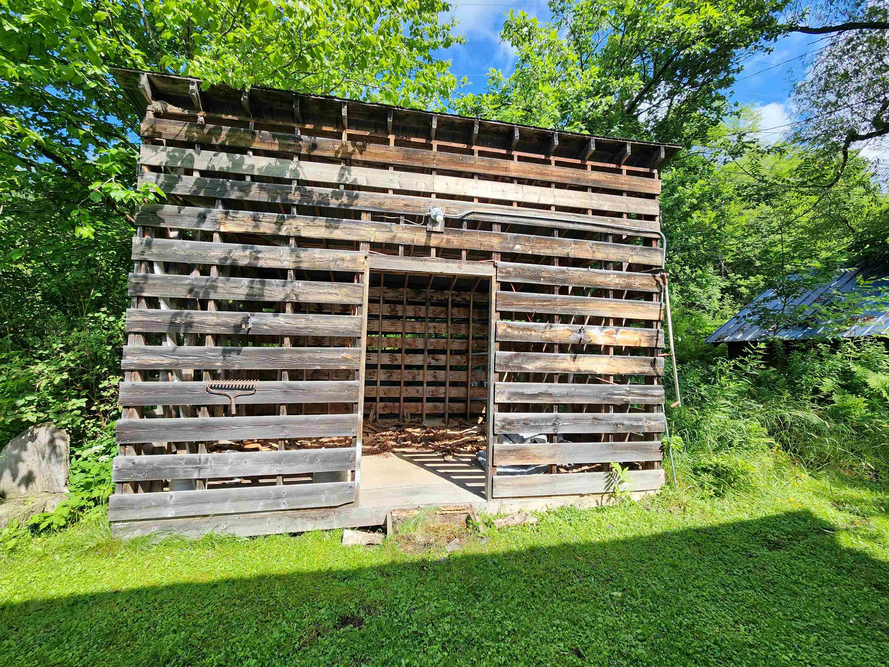713 Highway 253 Canaan, VT 05902 - Photo 23 of 29