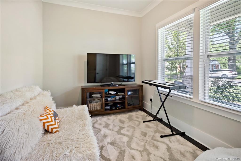 1233 Skyview Road Charlotte, NC 28208 - Photo 17 of 38
