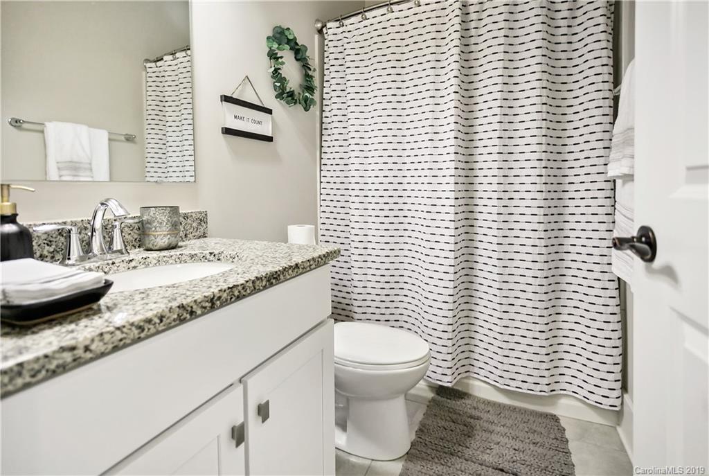 1233 Skyview Road Charlotte, NC 28208 - Photo 19 of 38