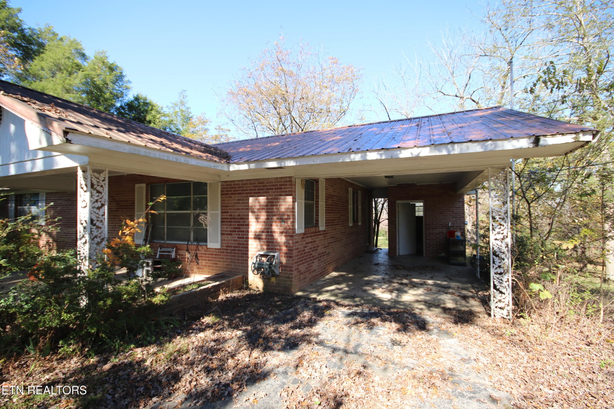 111 Smokey Run Road Tellico Plains, TN 37385 - Photo 3 of 28