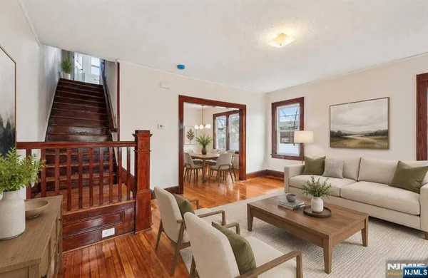 $3,500 | 272 Clay Street, Unit 2, Hackensack, NJ 07601