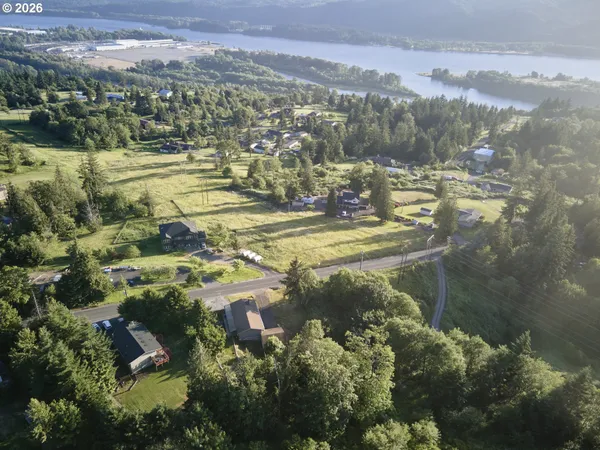 $470,000 | 622 Mt Pleasant Road, Kelso, WA 98626