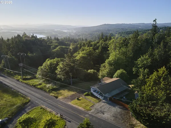 $470,000 | 622 Mt Pleasant Road, Kelso, WA 98626