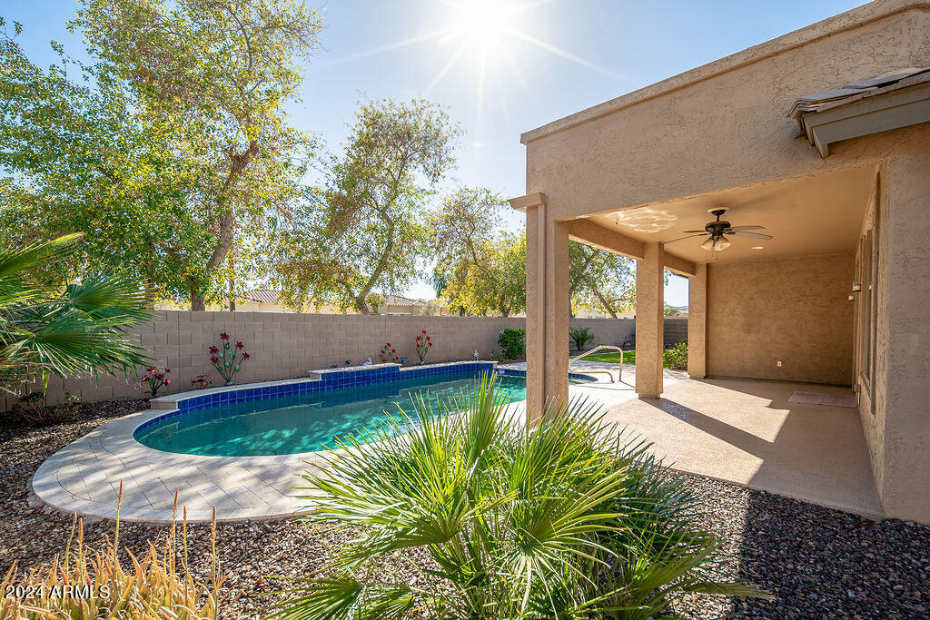 15427 West Redfield Road Surprise, AZ 85379 - Photo 35 of 41 Gallery Image 35