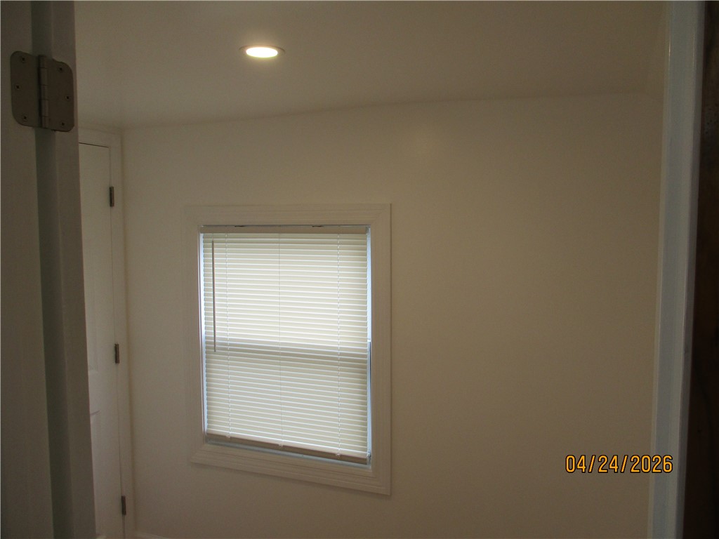 221 Hazelwood Terrace Rochester, NY 14609 - Photo 13 of 22