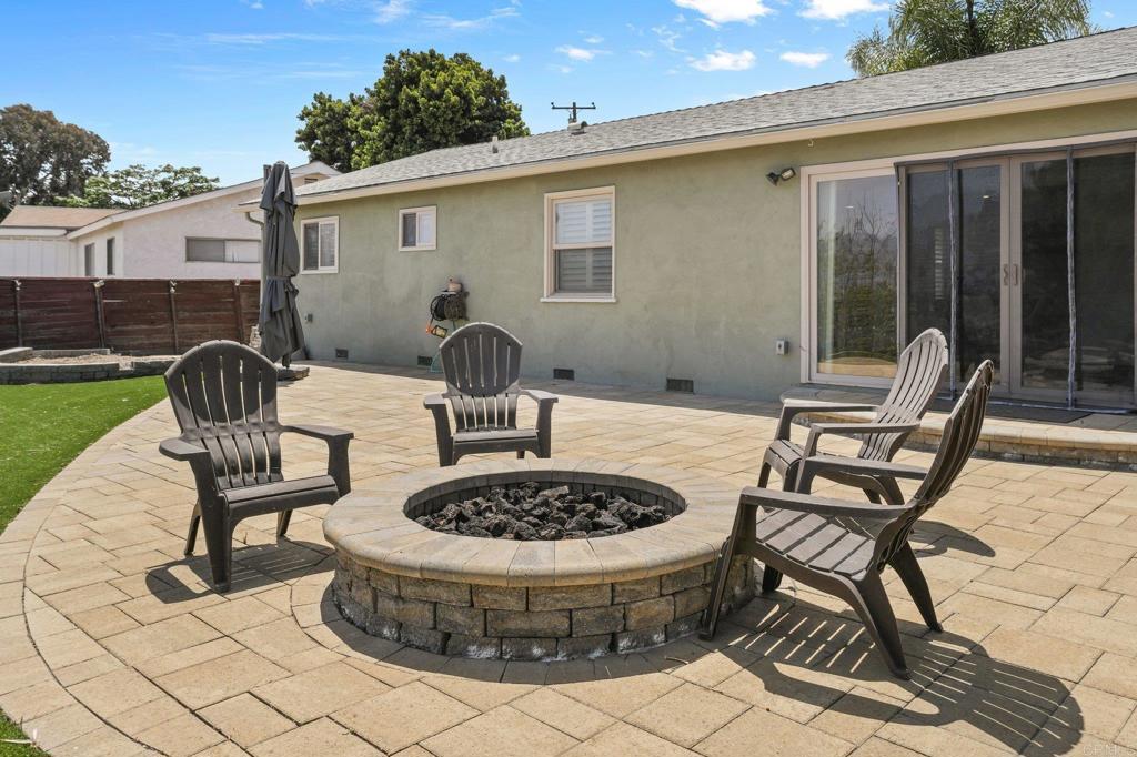 1357 Cornwall Street Spring Valley, CA 91977 - Photo 6 of 31