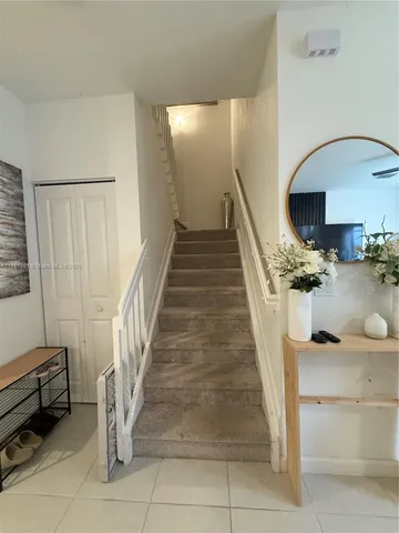 a view of entryway and hall