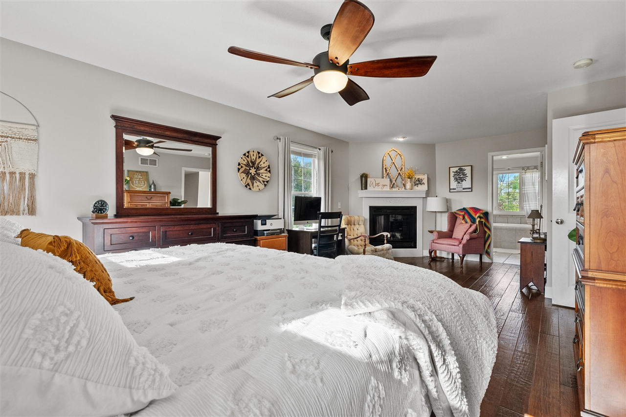 15974 Rustic Lane Vicksburg, MI 49097 - Photo 19 of 78 Gallery Image 19