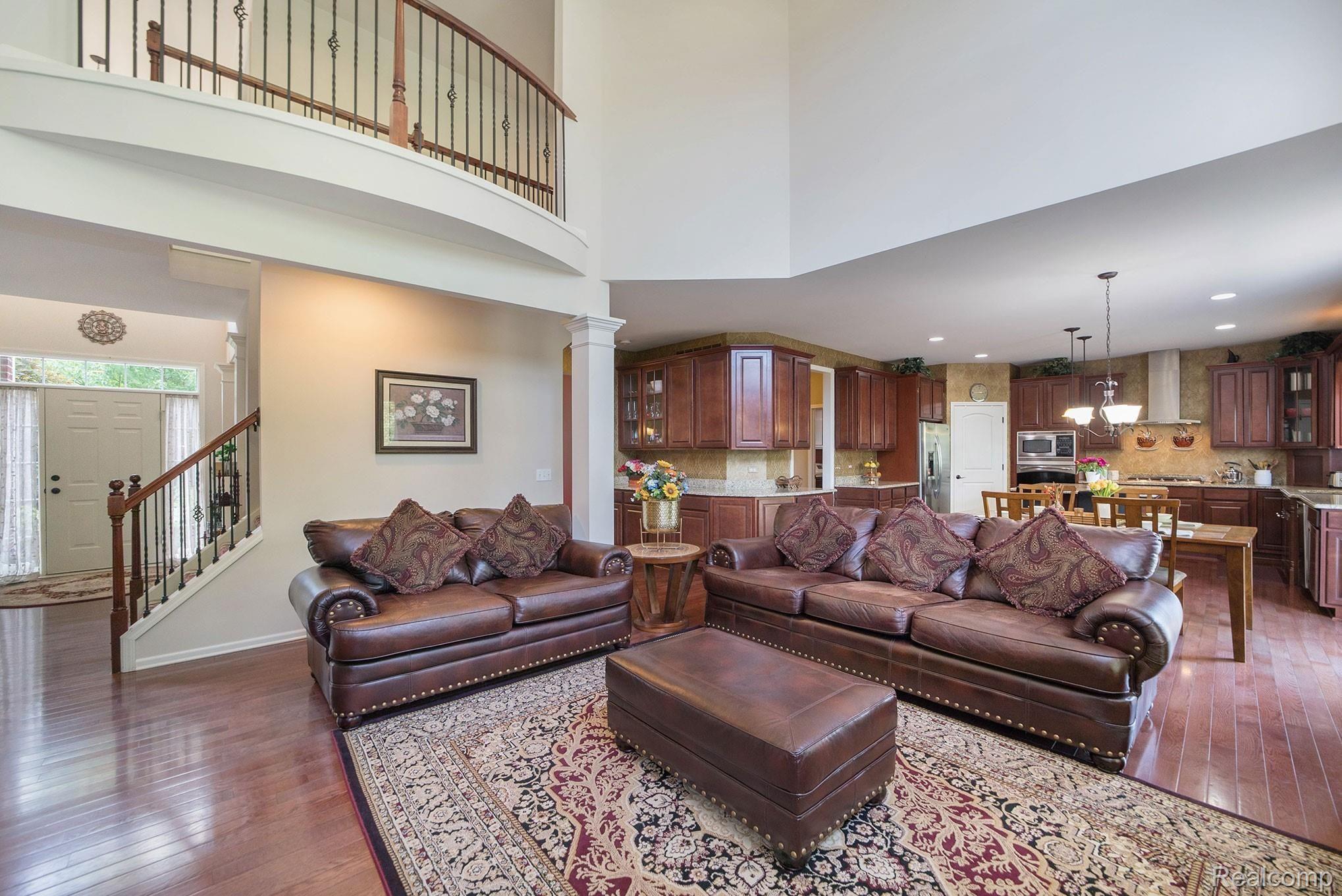 3543 Connors Drive Rochester, MI 48307 - Photo 8 of 48 017A8576.jpg