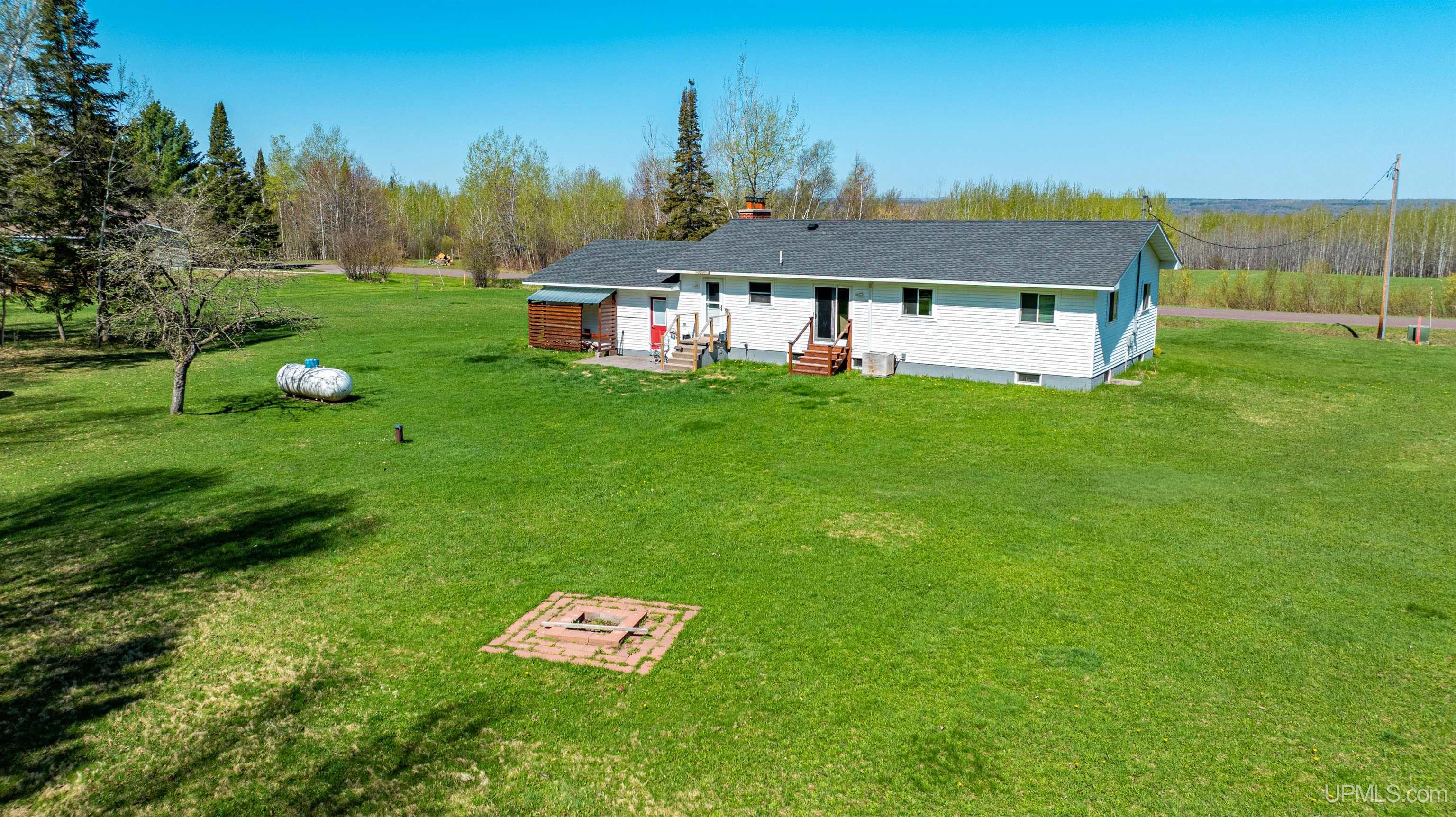 41085 North Entry Road Chassell, MI 49916 - Photo 45 of 56 Gallery Image 45