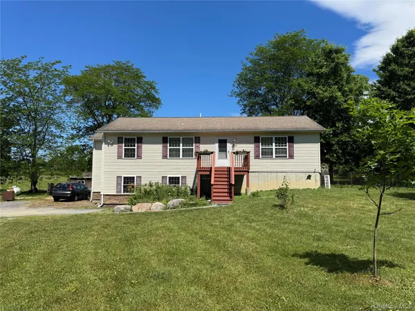 $550,000 | 1556 Albany Post Road, Wallkill, NY 12589