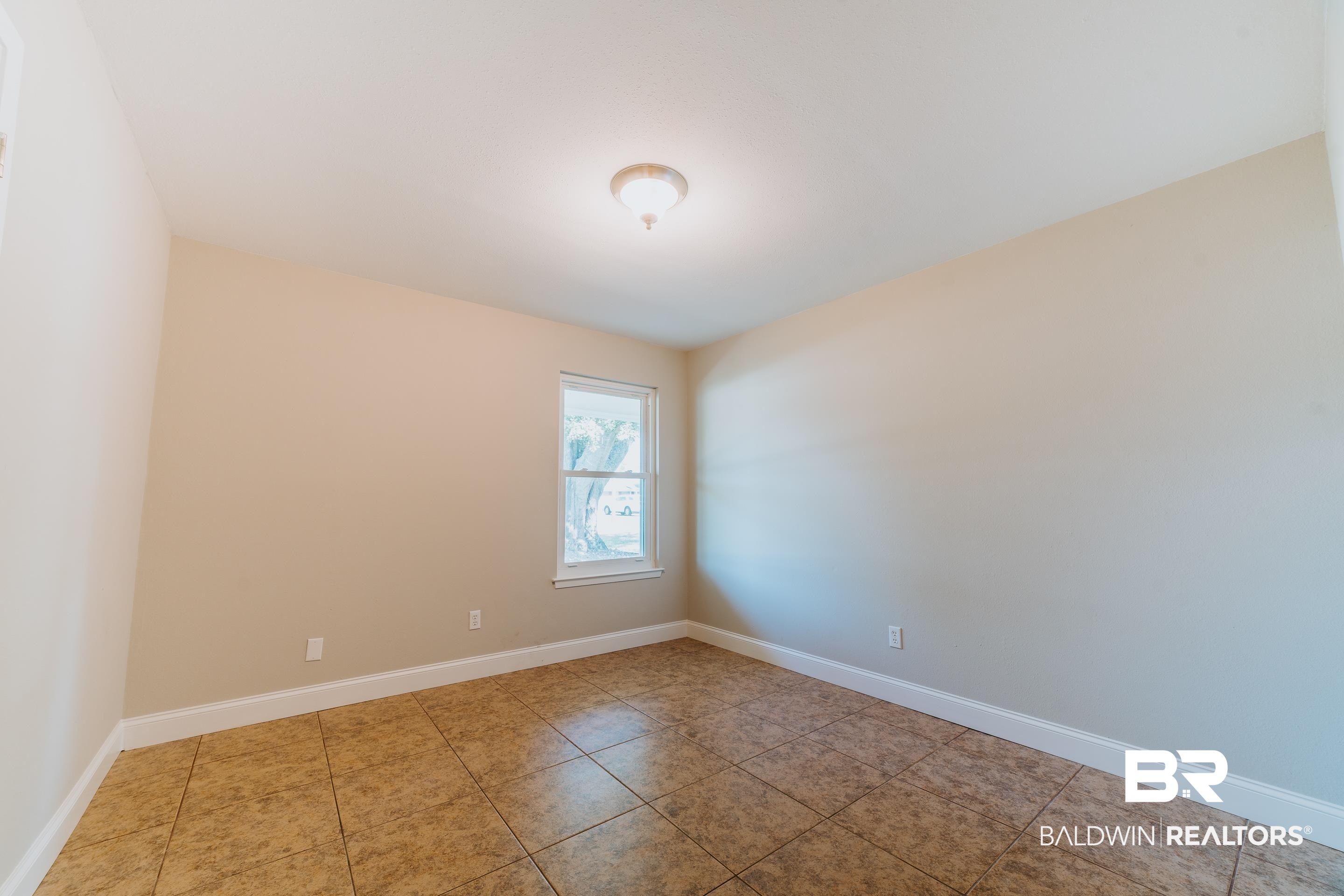 9303 Ponderosa Drive Semmes, AL 36575 - Photo 9 of 20