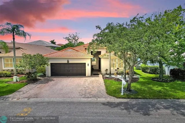 $649,999 | 5445 Northwest 122nd Drive, Coral Springs, FL 33076