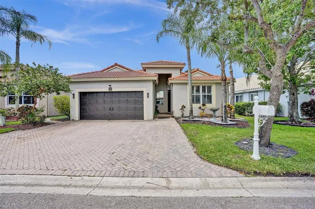 $649,999 | 5445 Northwest 122nd Drive, Coral Springs, FL 33076