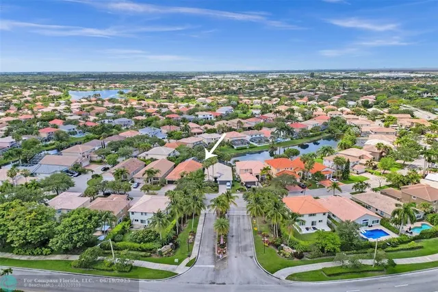 $649,999 | 5445 Northwest 122nd Drive, Coral Springs, FL 33076