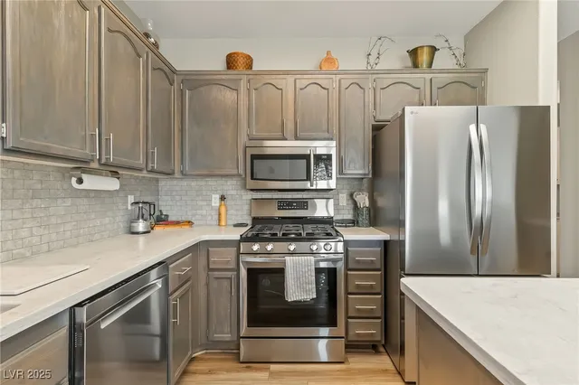 $299,900 | 3273 Partridge Run Street, Laughlin, NV 89029