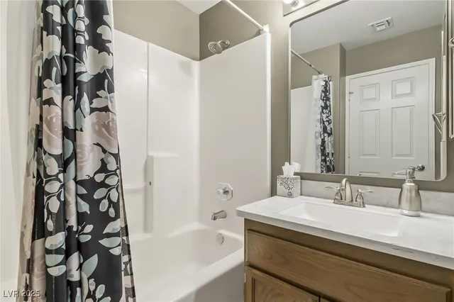 $299,900 | 3273 Partridge Run Street, Laughlin, NV 89029