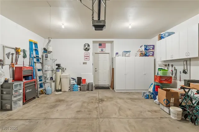 $299,900 | 3273 Partridge Run Street, Laughlin, NV 89029