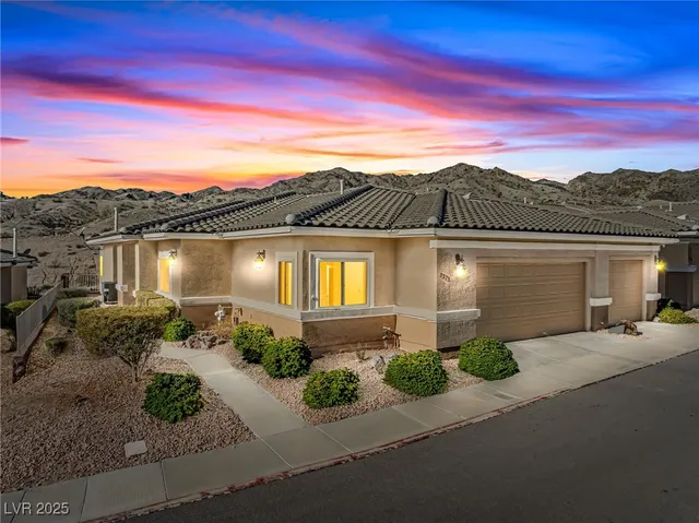 $299,900 | 3273 Partridge Run Street, Laughlin, NV 89029