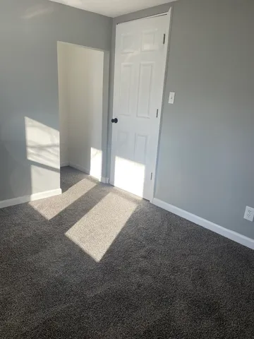 $205,000 | 601 South Henrietta Avenue, Rockford, IL 61102