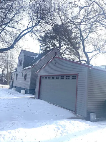 $205,000 | 601 South Henrietta Avenue, Rockford, IL 61102