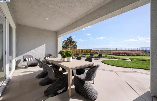 $795,116 | 3764 Bradbury Avenue, Lathrop, CA 95330