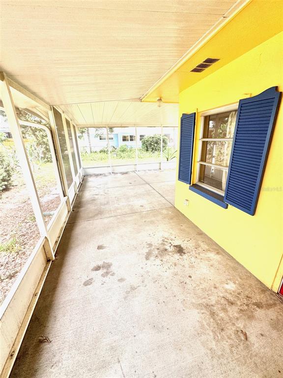 1035 Robmar Road Dunedin, FL 34698 - Photo 28 of 40 a view of an entryway