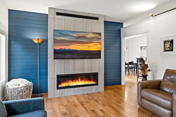 $550,000 | 20599 Islandview Circle, Lakeville, MN 55044