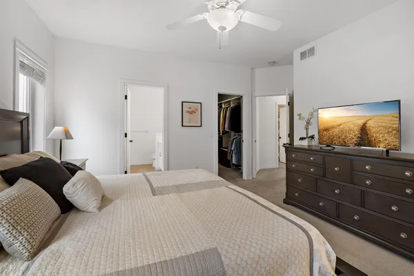 $550,000 | 20599 Islandview Circle, Lakeville, MN 55044