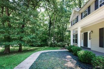 1265 Kiefer Creek Road Ballwin, MO 63021 - Photo 2 of 28 Gallery Image 2
