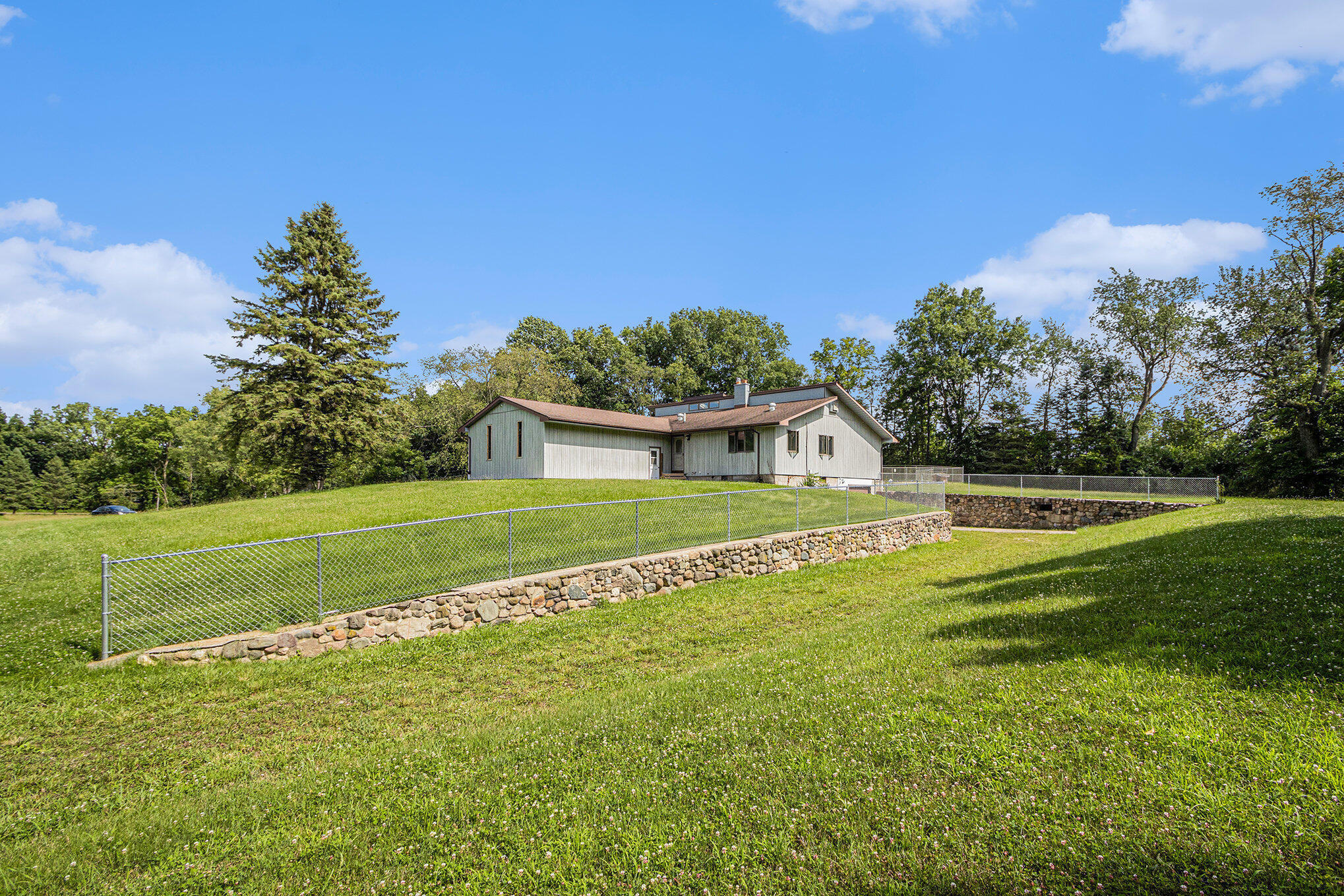 8648 Reynolds Road Bellevue, MI 49021 - Photo 6 of 41 035_8648reynolds_55