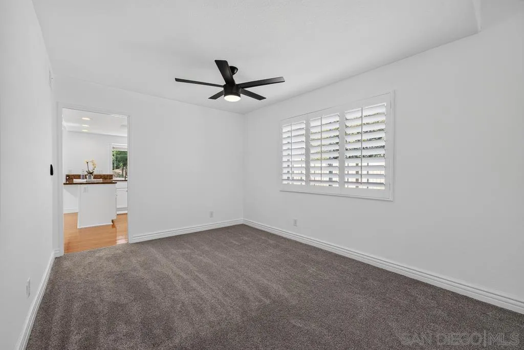 13887 Carriage Road Poway, CA 92064 - Photo 11 of 54