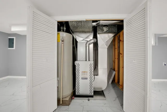 $399,900 | 8047 South Mozart Street, Chicago, IL 60652