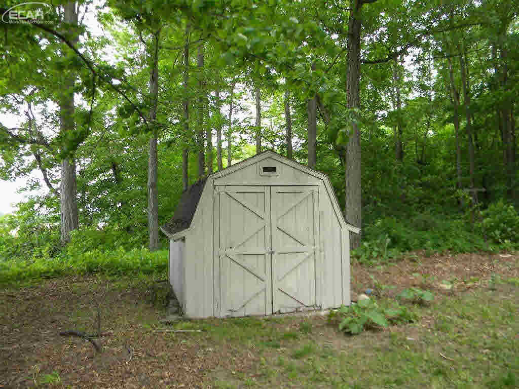 250 North Geeck Road Corunna, MI 48817 - Photo 50 of 55 21302154-49.JPG