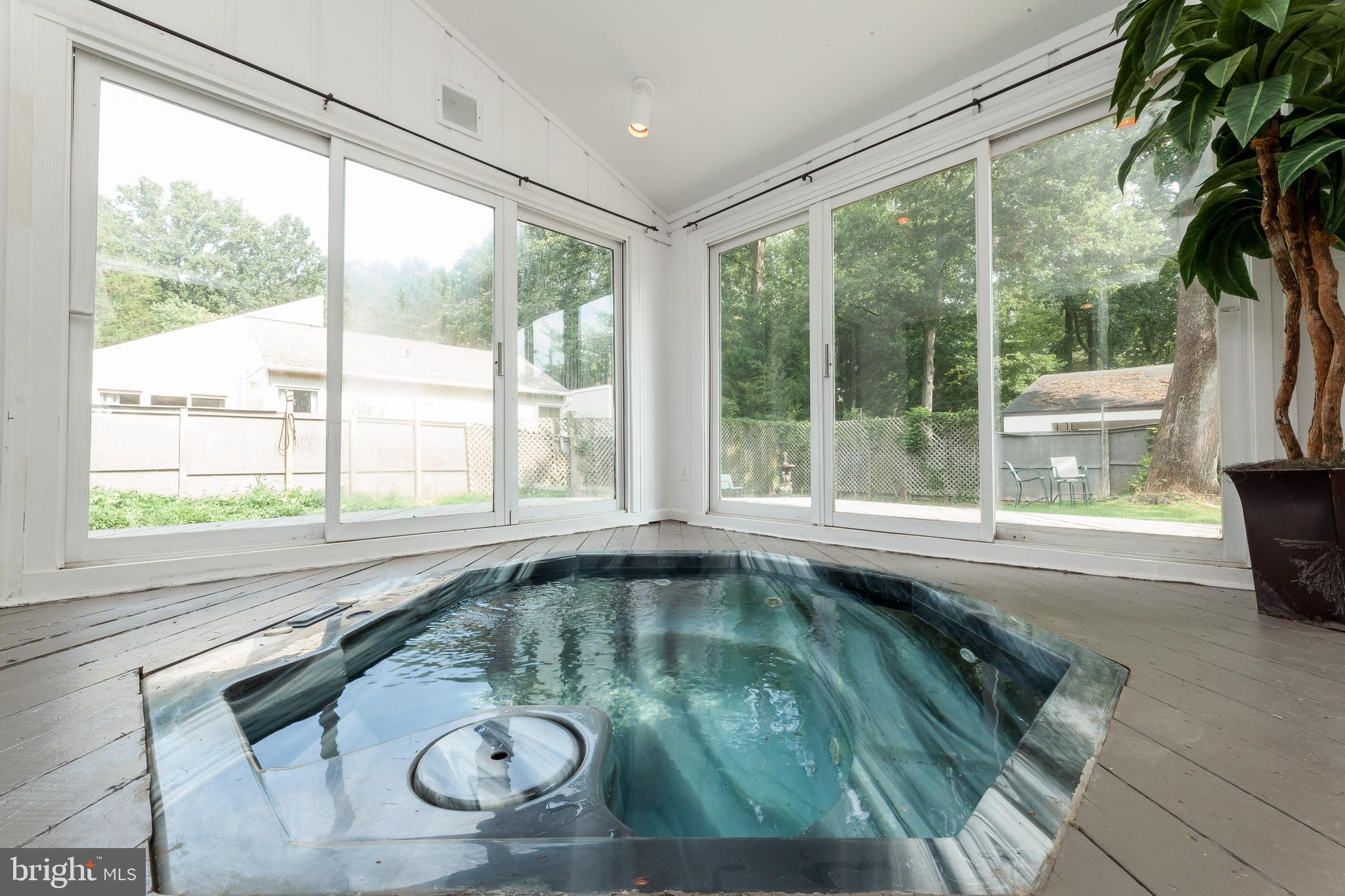 9302 Raintree Road Burke, VA 22015 - Photo 21 of 45 Gallery Image 21