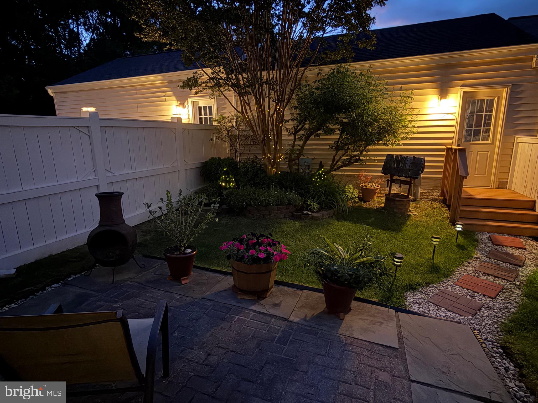 23418 Clarksridge Road Clarksburg, MD 20871 - Photo 29 of 40 Backyard