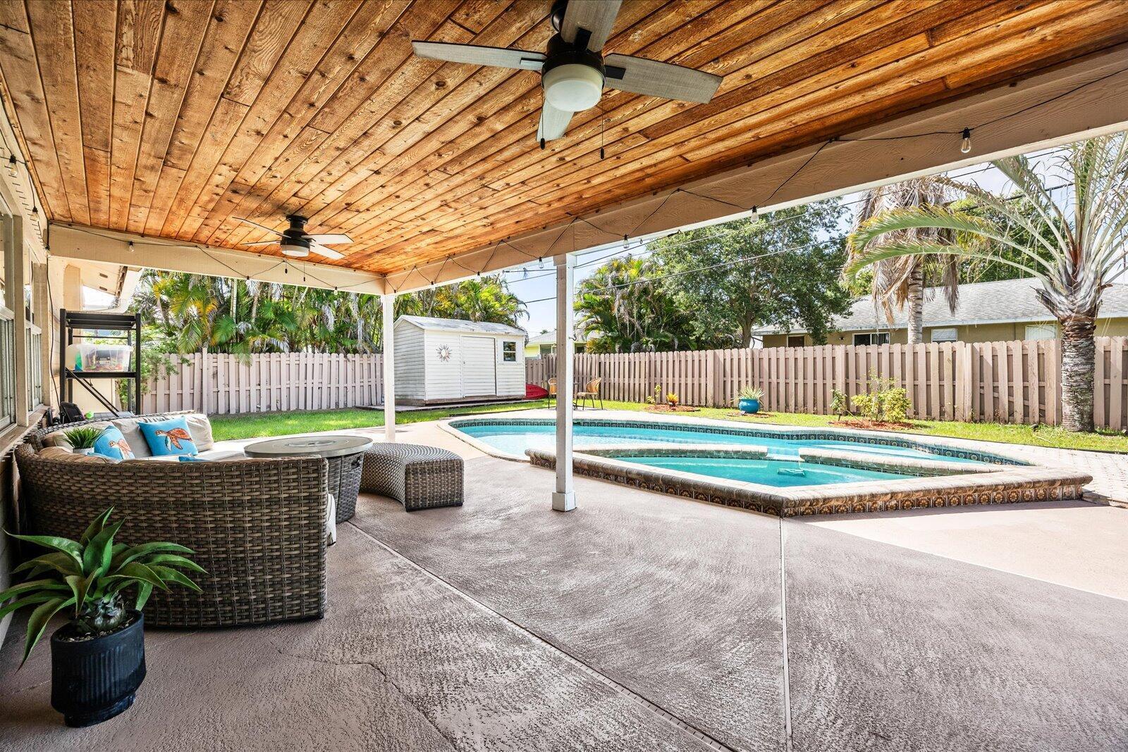 1004 Northwest 16th Place Stuart, FL 34994 - Photo 37 of 42 37_beyc6a3d80c48b585